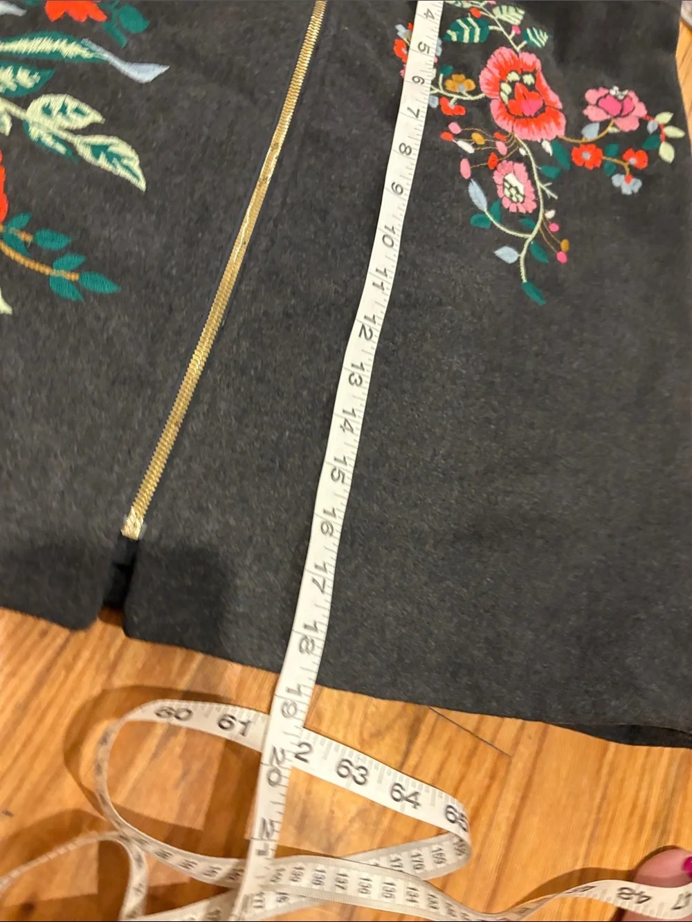 Loft Floral Embroidered Mini Skirt Womens 14 Grey New Zip Front Wool Blend - Picture 5 of 7